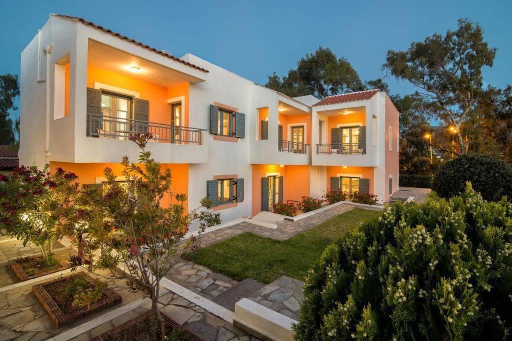 Ifigenia Apartments Hersonissos  Bagian luar foto