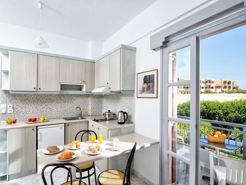 Ifigenia Apartments Hersonissos  Bagian luar foto