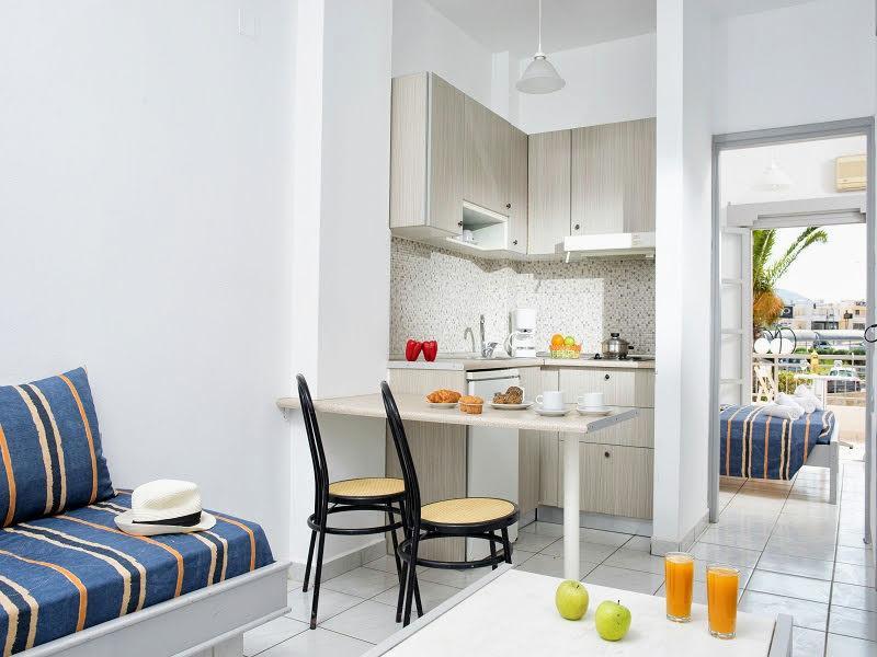 Ifigenia Apartments Hersonissos  Bagian luar foto